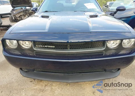 2014 Dodge Challenger Sxt z USA, uszkodzony, nr VIN 2C3CDYAG8EH100558